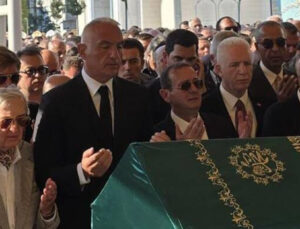 Bakan Ersoy, Birol Altınkılıç’ın İstanbul’daki cenaze törenine katıldı