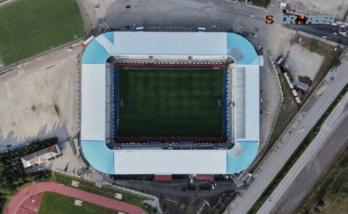 Erzurumspor taraftarı 3 sezon sonra statlarındaki tüm tribünlerde yerini alacak