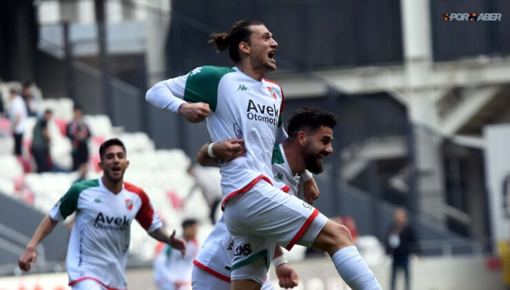 Karşıyaka’da eski golcü dönüyor: Fatih Taşdelen ile anlaşma